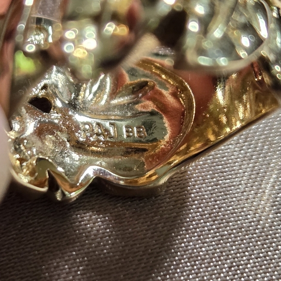 Gold Plated Vine Leaf Gemstone Ring - Picture 11 of 12